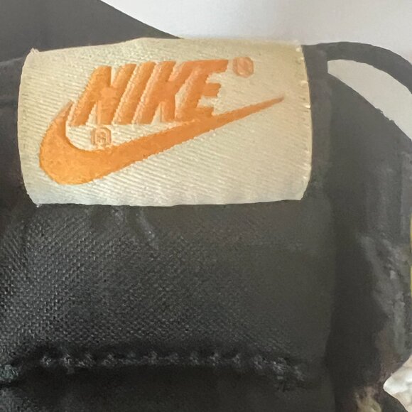 Nike Jordan 1 Retro High OG (PS)) - Picture 11 of 14